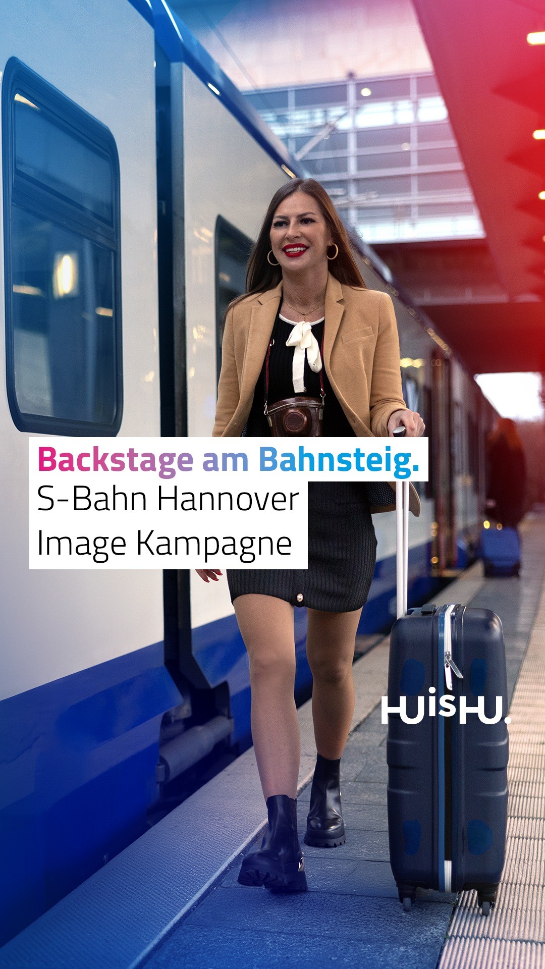 Wir. Geben. Alles. 💪⁠
⁠
Drei kleine Worte, die das große Engagement der S-Bahn Hannover auf den Punkt bringen. Und zwar so sehr, dass sich darauf eine ganze Kampagne aufbauen lässt. 👀⁠
⁠
Gesagt, getan. Am Bahnsteig in Laatzen führten wir für unsere Kundin ein Fotoshooting für eine Kampagne durch, die sich menschlich anfühlt und einfach berührt. 📸⁠
⁠
Vielen Dank an die @sbahn.hannover und alle anderen Beteiligten fürs Allesgeben! ❤️⁠
⁠
#huishu #thisishu #huwework #sbahnhannover #sbahn #kampagne #agentur #kreativagentur #case #referenz #wirgebenalles
