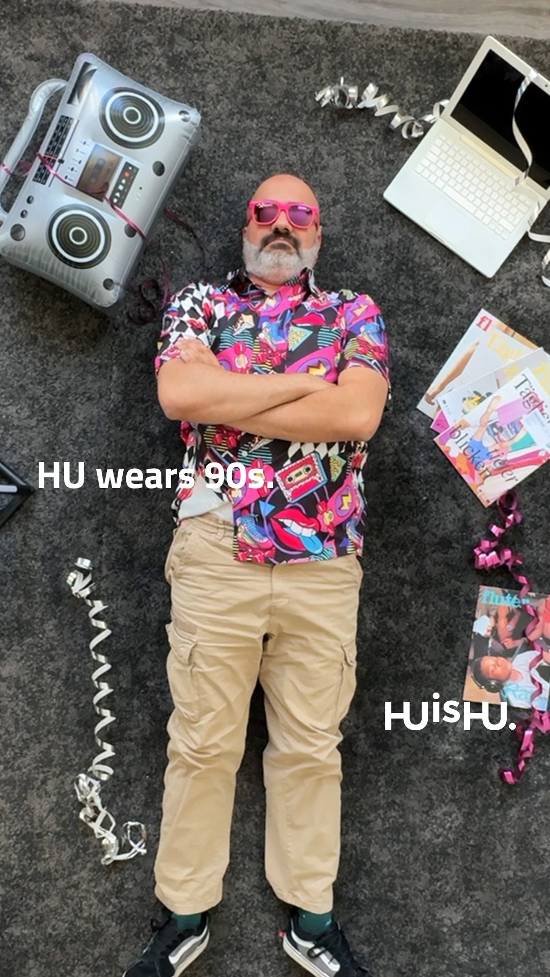 Unsere 90s Sommerparty-Outfits so: 🟣🪩🔸🐆🟡〰️🤩🔷🌈🔻✨🟩💥🔴